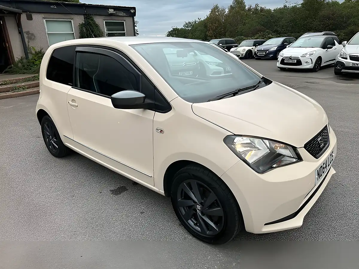 Used 2015 SEAT Mii By Mango Beige - Interior and Exterior details 9