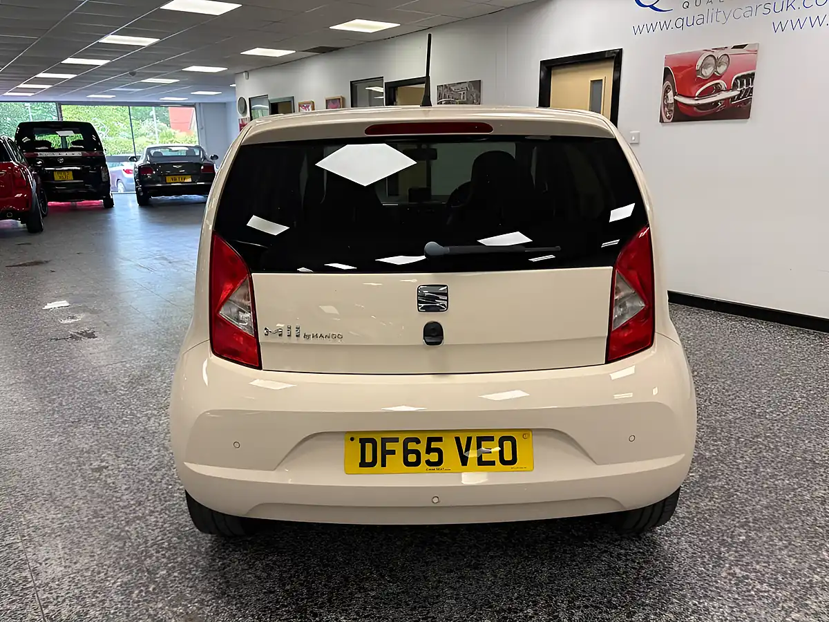 Used 2015 SEAT Mii Mango Beige - Interior and Exterior details 14
