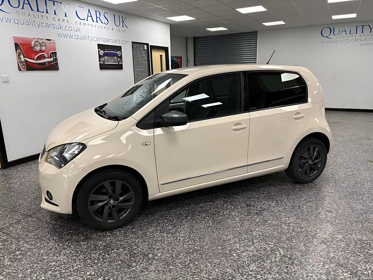 Used 2015 SEAT Mii Mango Beige - Interior and Exterior details 4