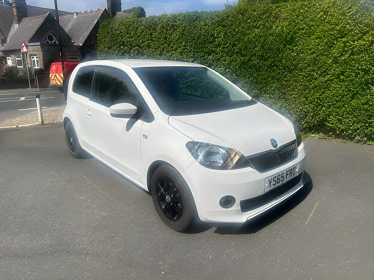 Used 2015 Skoda Citigo Se L White - Front View
