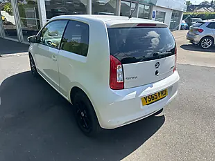 Used 2015 Skoda Citigo Se L White - Interior and Exterior details 5