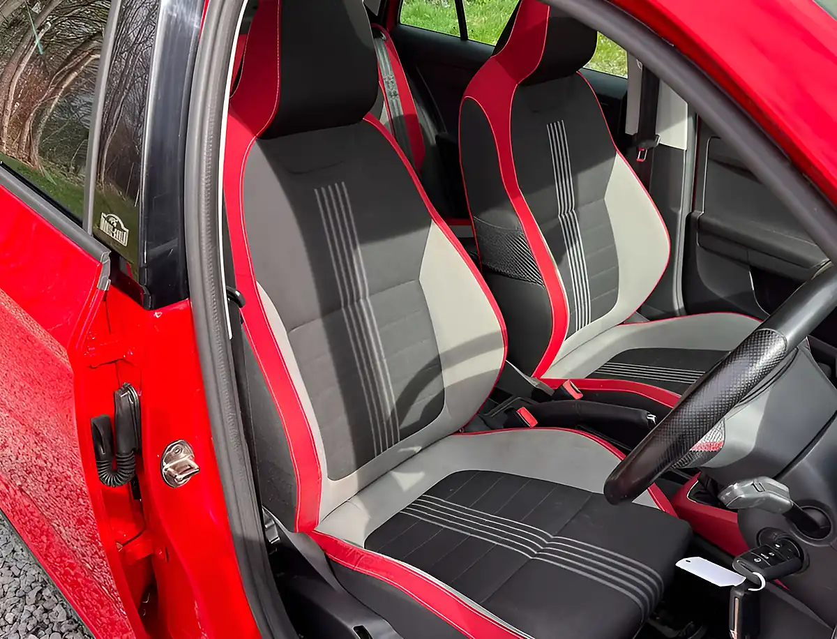 Used 2015 Skoda Fabia Monte Carlo Corrida Red - Interior and Exterior details 13