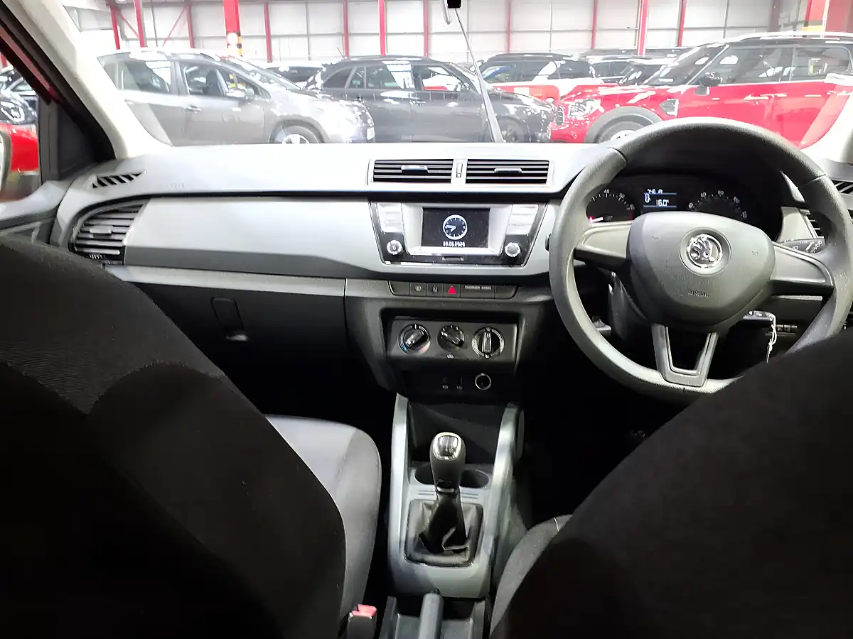 Used 2015 Skoda Fabia S Red - Interior and Exterior details 8