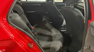 Used 2015 Skoda Fabia S Red - Interior and Exterior details 9