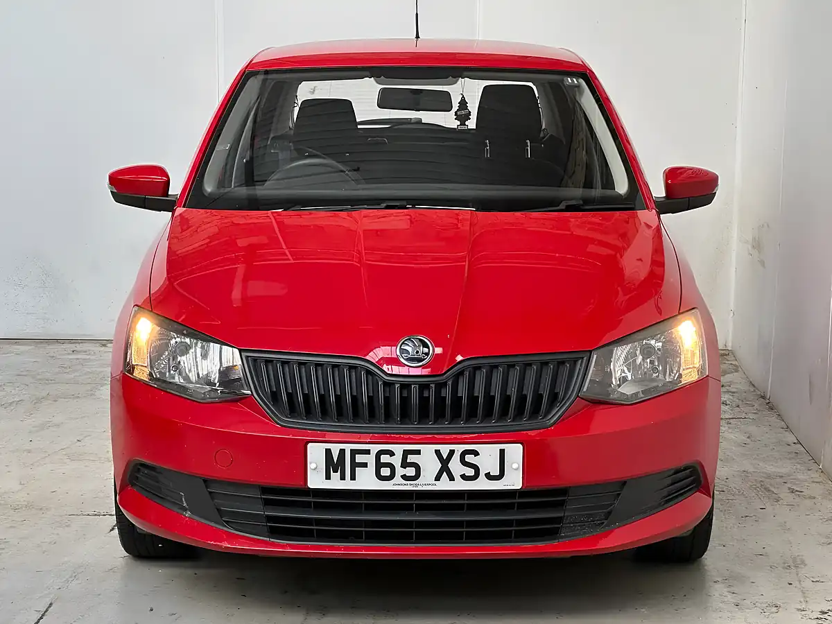 Used 2015 Skoda Fabia S Red - Interior and Exterior details 2