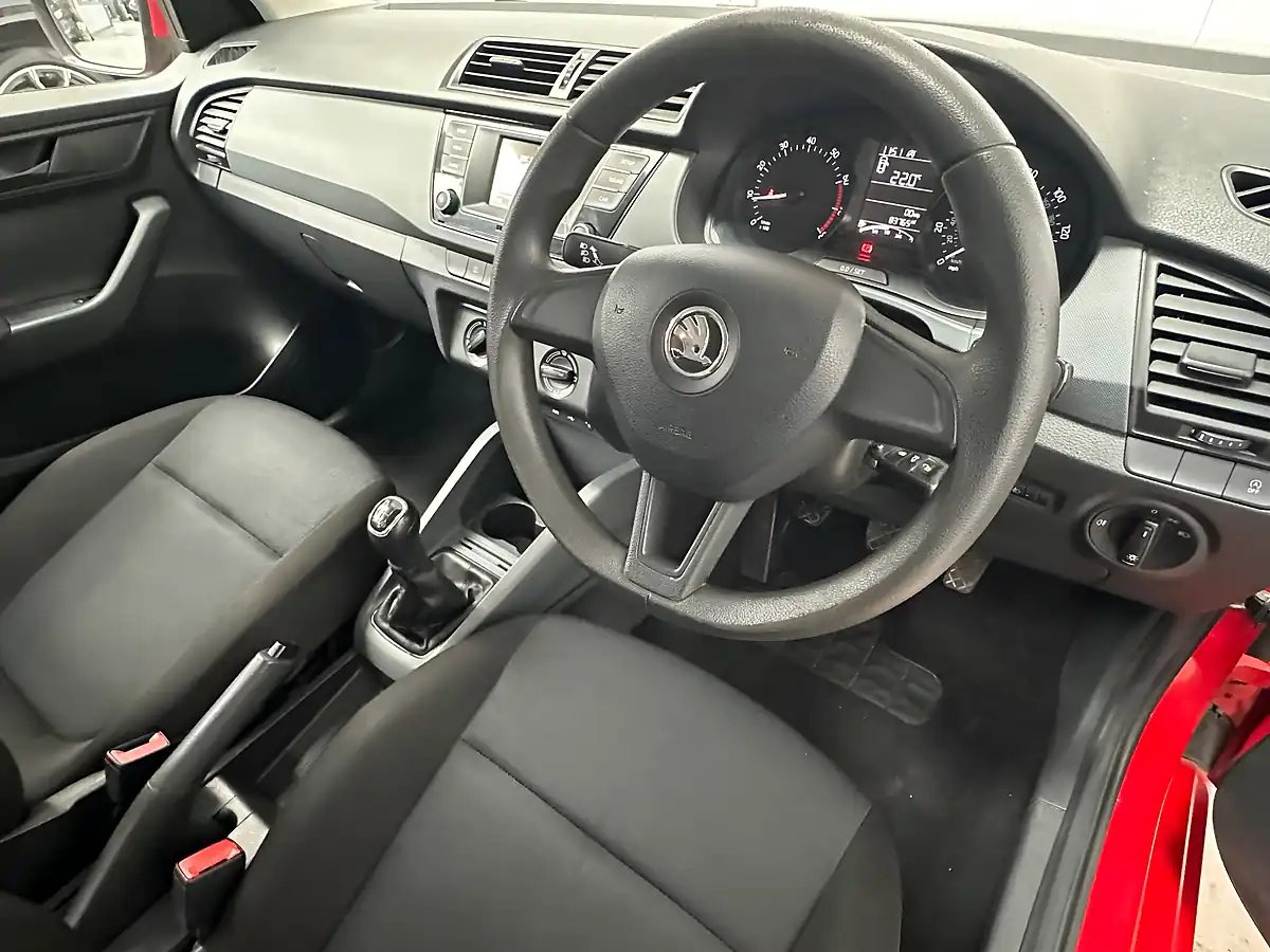 Used 2015 Skoda Fabia S Red - Interior and Exterior details 3