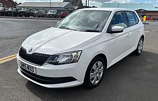Used 2015 Skoda Fabia S White - Interior and Exterior details 8