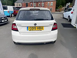 Used 2015 Skoda Fabia S White - Interior and Exterior details 6