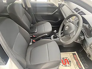 Used 2015 Skoda Fabia S White - Interior and Exterior details 9