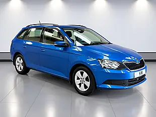 Used 2015 Skoda Fabia Se Blue - Interior and Exterior details 12