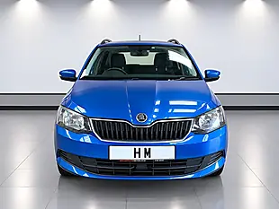 Used 2015 Skoda Fabia Se Blue - Interior and Exterior details 18