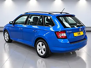 Used 2015 Skoda Fabia Se Blue - Interior and Exterior details 4