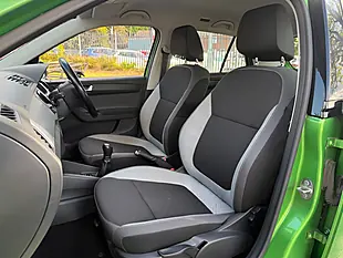Used 2015 Skoda Fabia Se Green - Interior and Exterior details 12