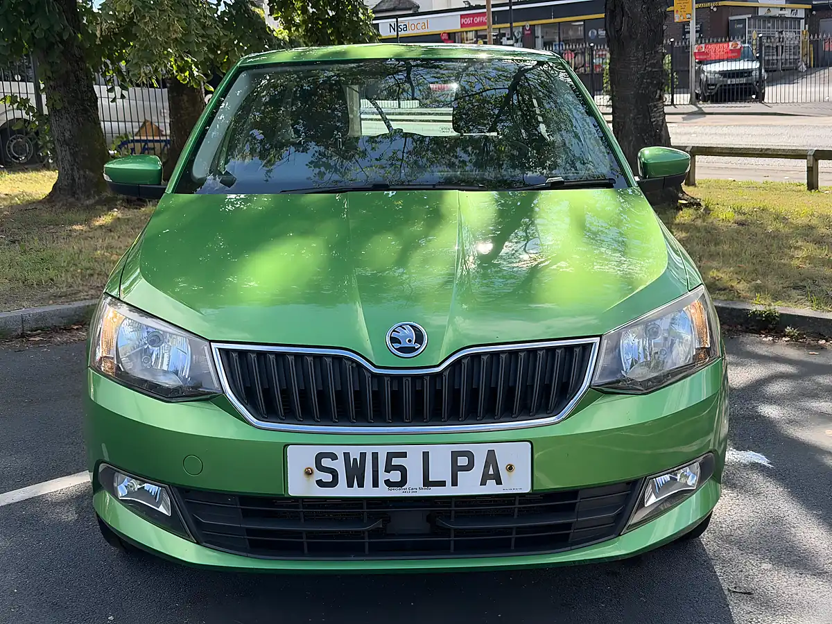 Used 2015 Skoda Fabia Se Green - Interior and Exterior details 2
