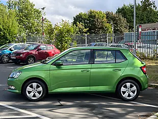Used 2015 Skoda Fabia Se Green - Interior and Exterior details 4