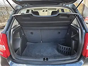 Used 2015 Skoda Fabia Se Grey - Interior and Exterior details 16