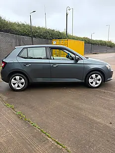 Used 2015 Skoda Fabia Se Grey - Interior and Exterior details 6