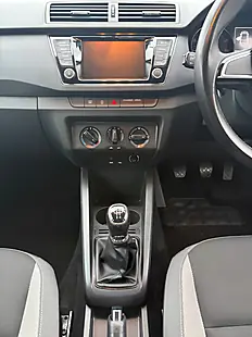 Used 2015 Skoda Fabia Se Grey - Interior and Exterior details 8