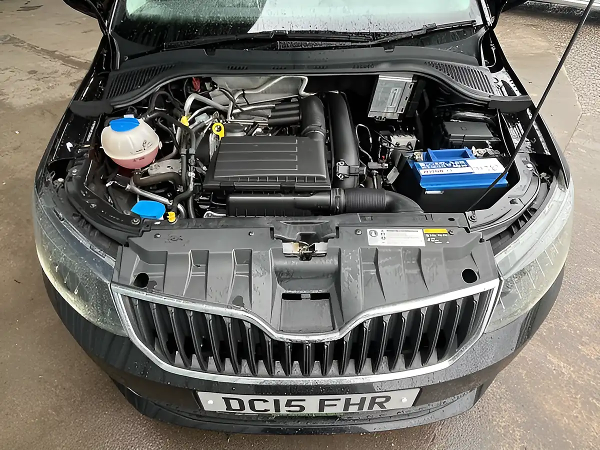 Used 2015 Skoda Fabia Se L Black - Interior and Exterior details 16