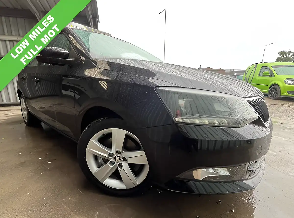 Used 2015 Skoda Fabia Se L Black - Interior and Exterior details 2