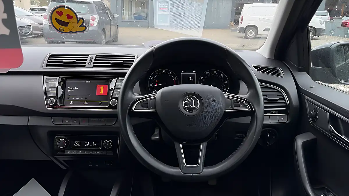 Used 2015 Skoda Fabia Se L Black - Interior and Exterior details 11