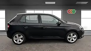 Used 2015 Skoda Fabia Se L Black - Interior and Exterior details 16