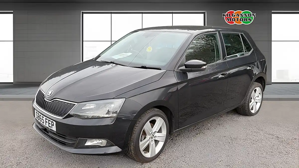 Used 2015 Skoda Fabia Se L Black - Interior and Exterior details 17
