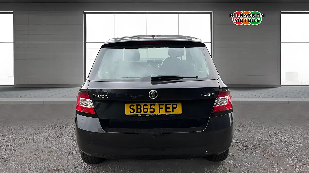 Used 2015 Skoda Fabia Se L Black - Interior and Exterior details 5