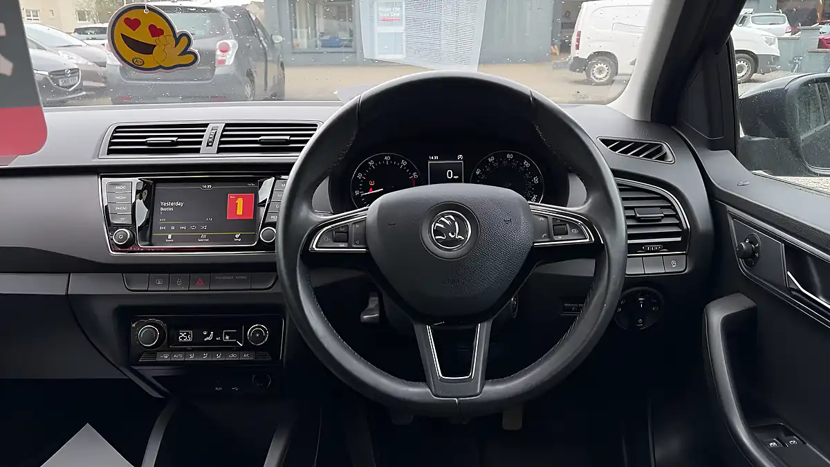 Used 2015 Skoda Fabia Se L Black - Interior and Exterior details 8
