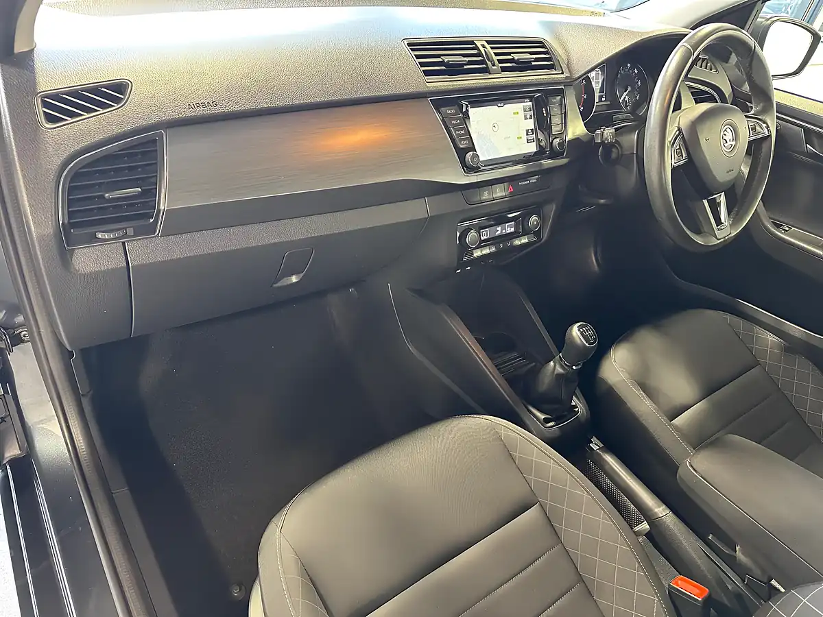 Used 2015 Skoda Fabia Se L Grey - Interior and Exterior details 11