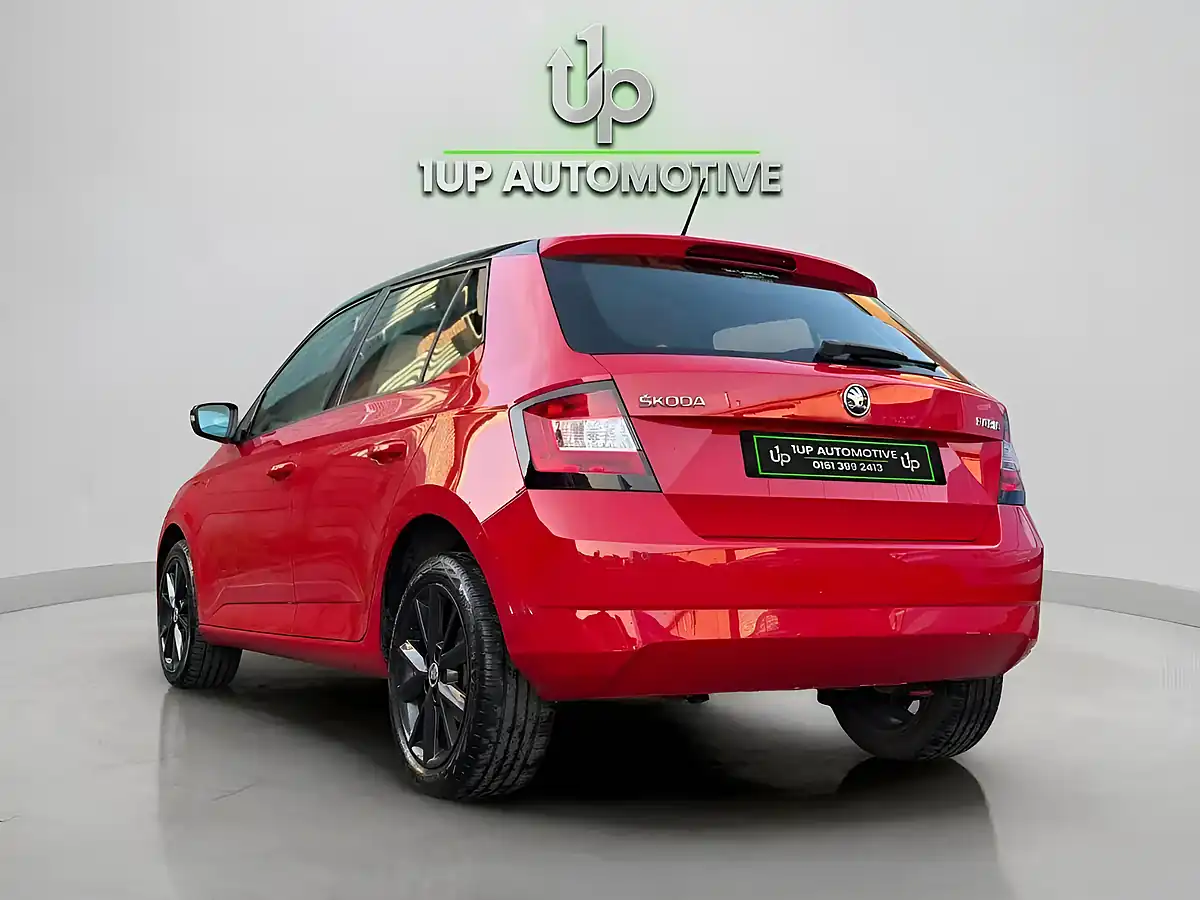 Used 2015 Skoda Fabia Se L Red - Interior and Exterior details 5