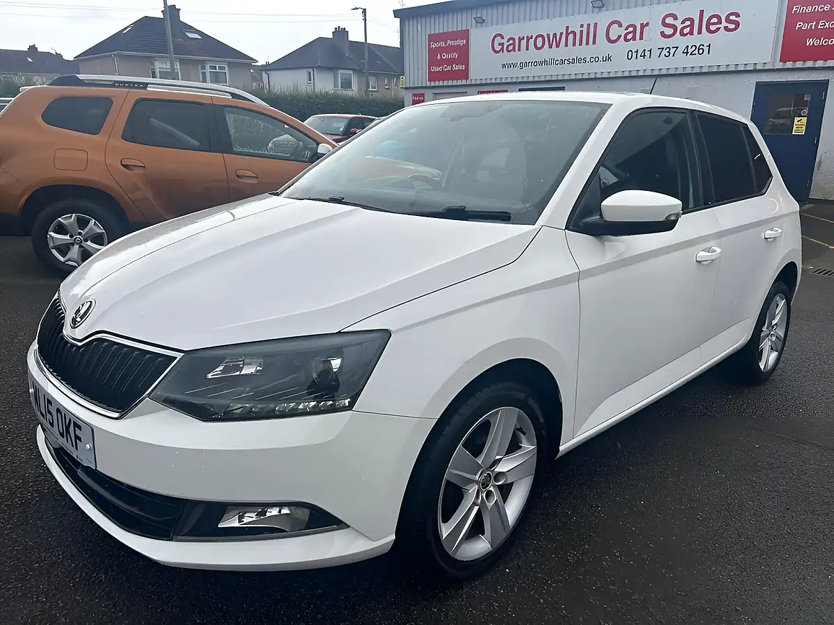 Used 2015 Skoda Fabia Se L White - Front View