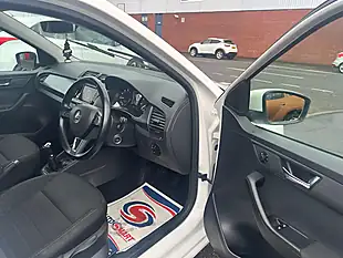 Used 2015 Skoda Fabia Se L White - Interior and Exterior details 16