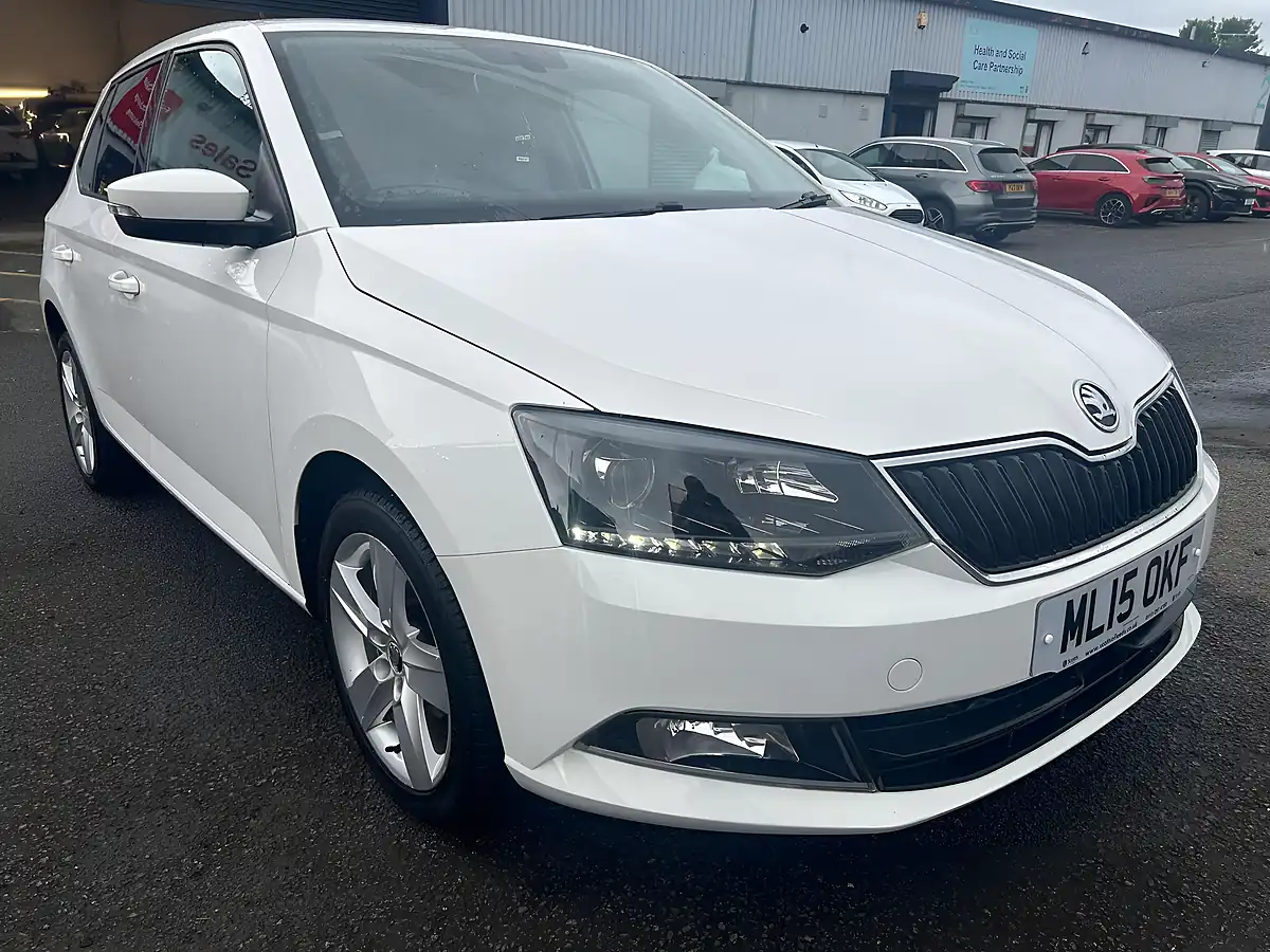 Used 2015 Skoda Fabia Se L White - Interior and Exterior details 3