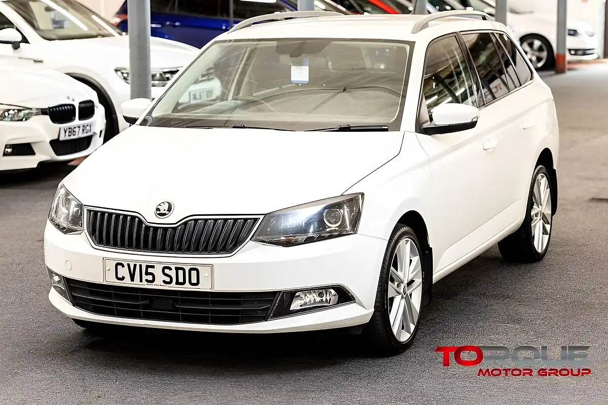 Used 2015 Skoda Fabia Se L White - Front View