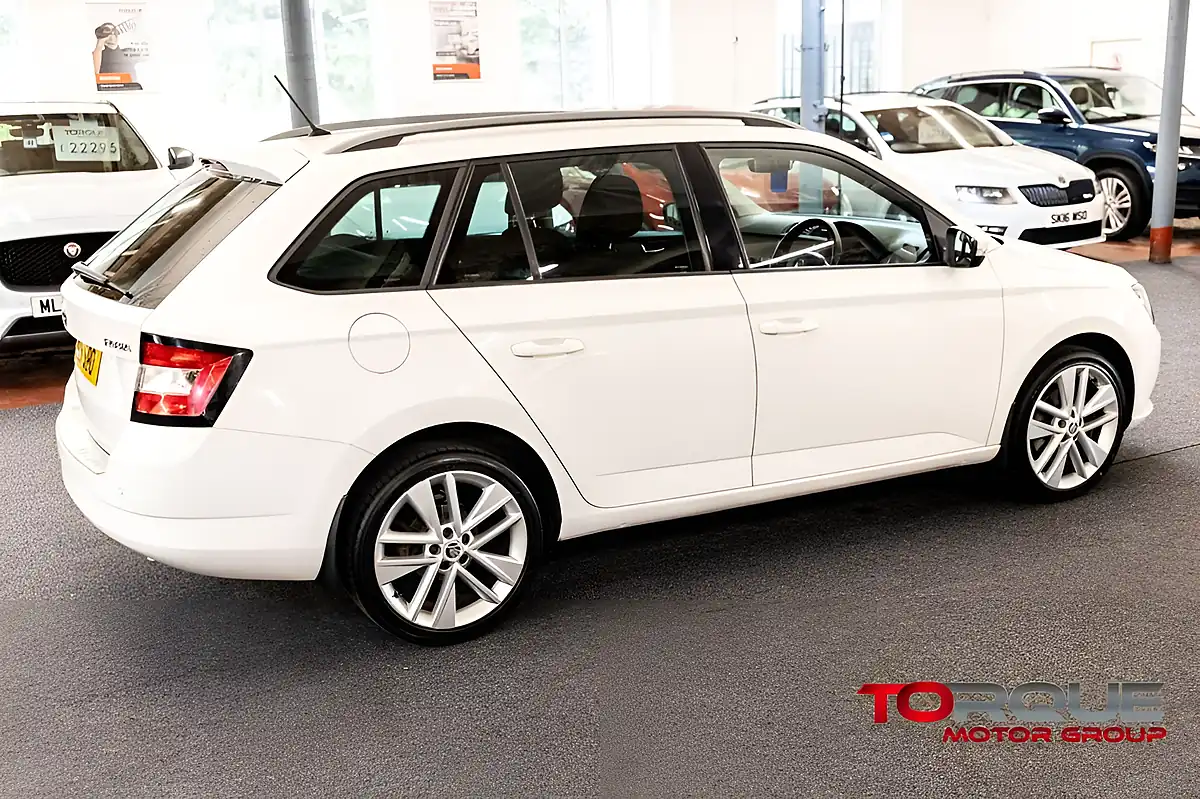 Used 2015 Skoda Fabia Se L White - Interior and Exterior details 13
