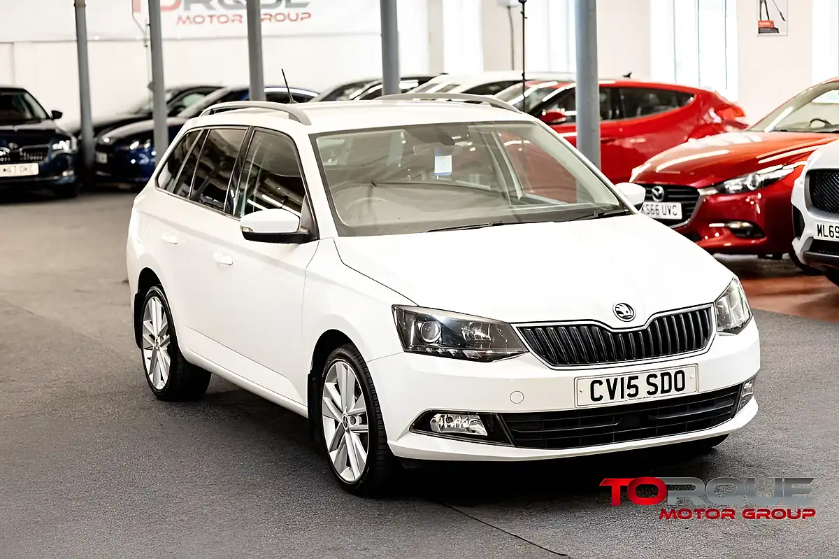 Used 2015 Skoda Fabia Se L White - Interior and Exterior details 3