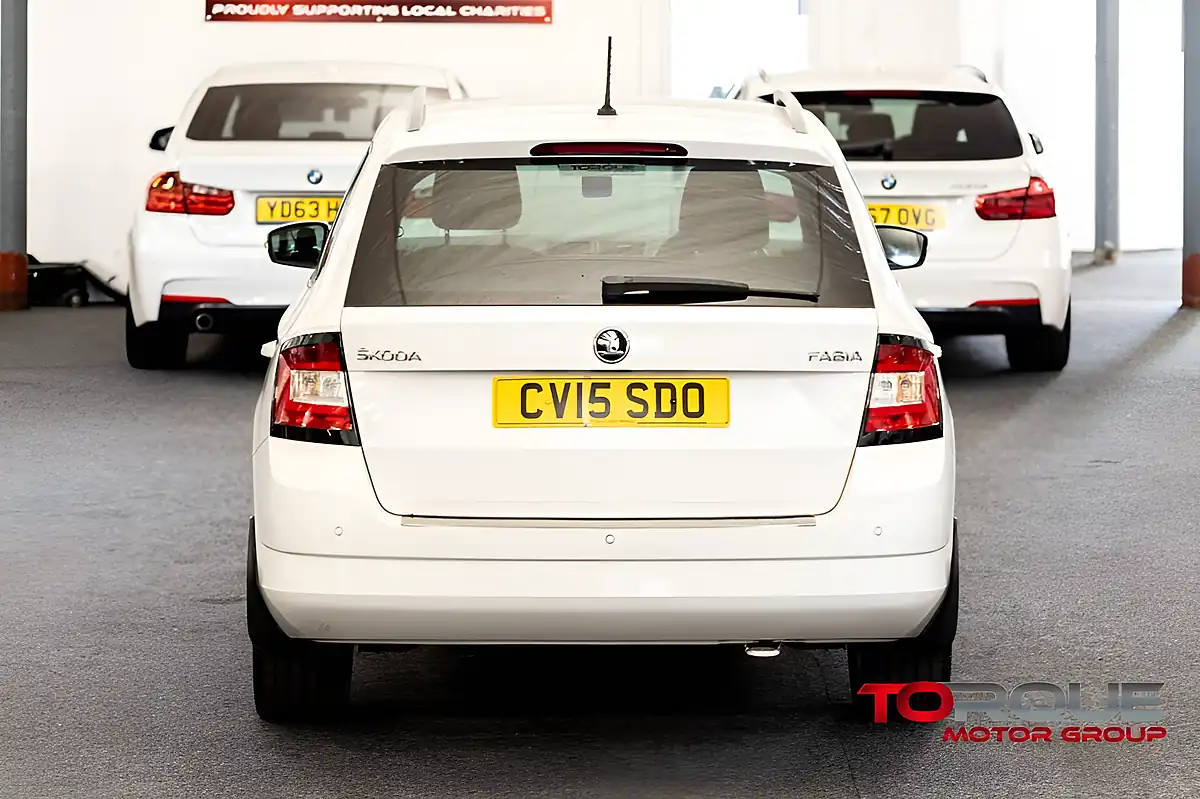 Used 2015 Skoda Fabia Se L White - Interior and Exterior details 7