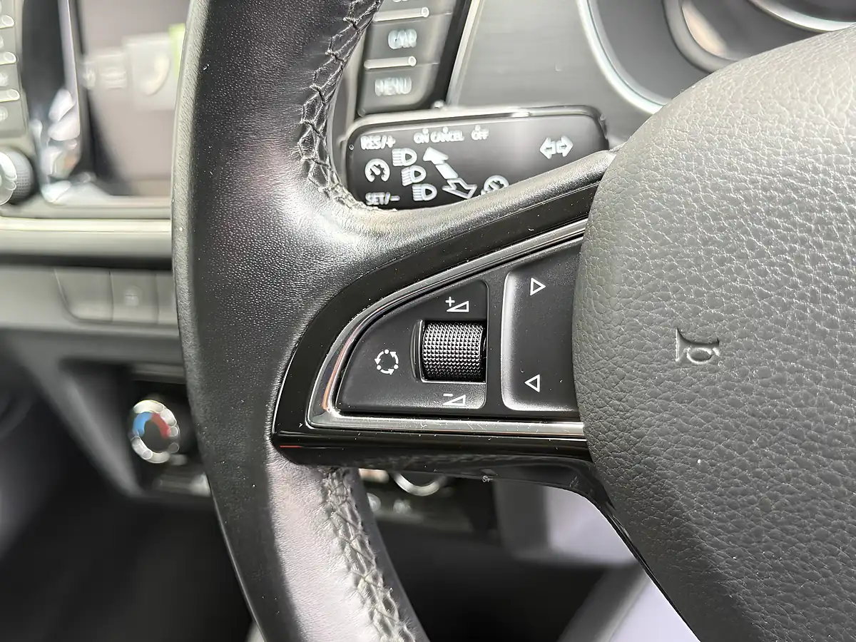 Used 2015 Skoda Fabia Se L White - Interior and Exterior details 16