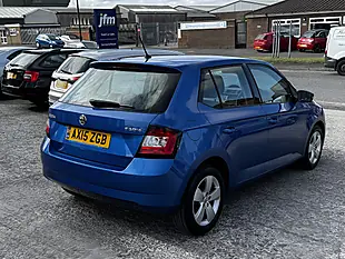 Used 2015 Skoda Fabia Se Race Blue Met - Interior and Exterior details 12