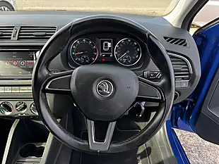 Used 2015 Skoda Fabia Se Race Blue Met - Interior and Exterior details 7