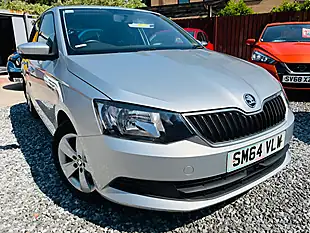 Used 2015 Skoda Fabia Se Silver - Interior and Exterior details 12