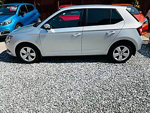 Used 2015 Skoda Fabia Se Silver - Interior and Exterior details 19