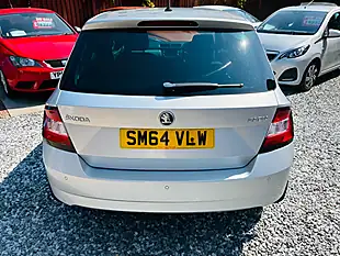 Used 2015 Skoda Fabia Se Silver - Interior and Exterior details 4