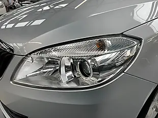 Used 2015 Skoda Fabia Se Silver - Interior and Exterior details 17