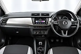 Used 2015 Skoda Fabia Se Silver - Interior and Exterior details 16
