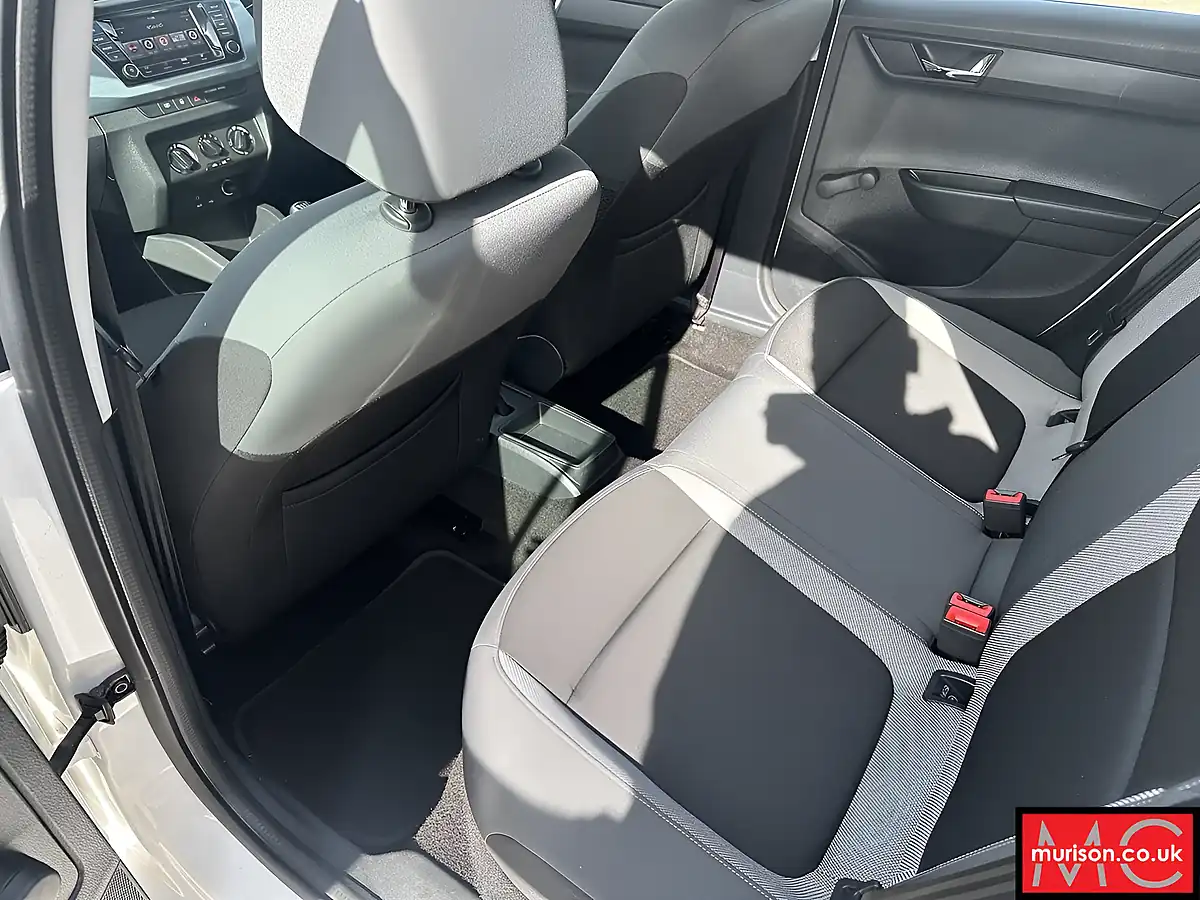 Used 2015 Skoda Fabia Se White - Interior and Exterior details 15