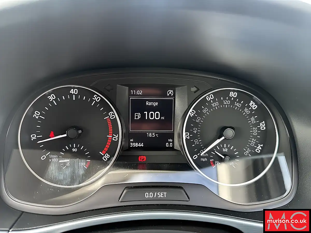 Used 2015 Skoda Fabia Se White - Interior and Exterior details 16