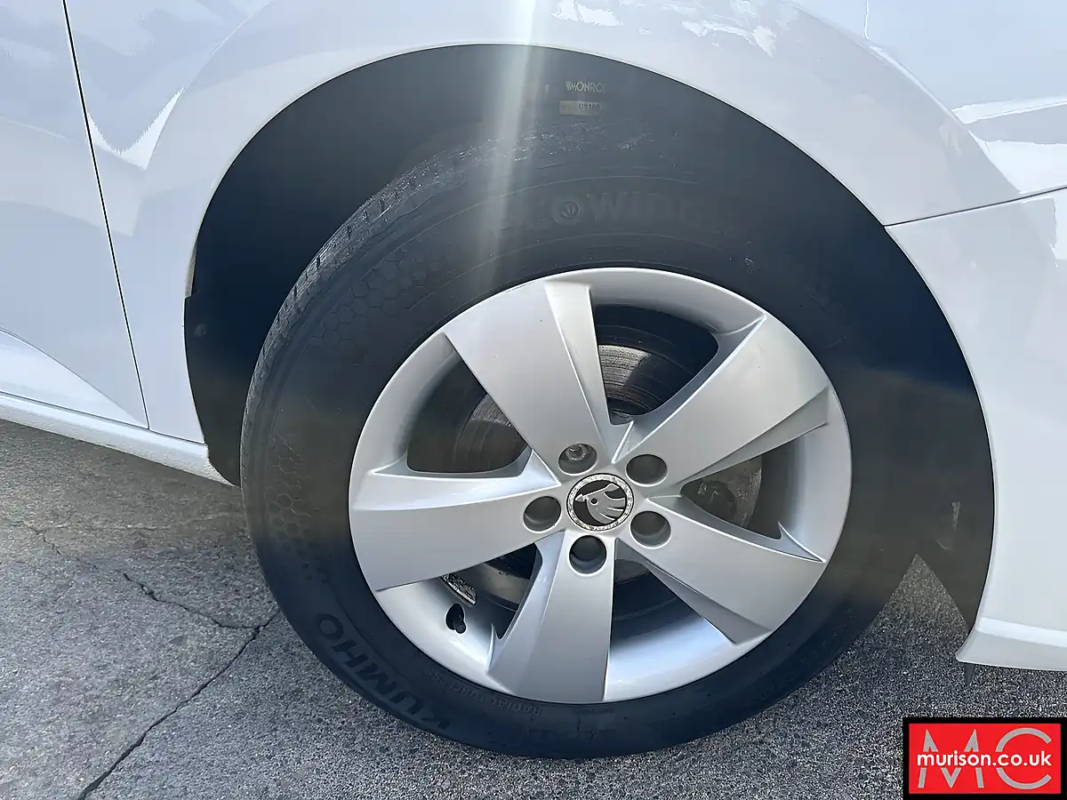 Used 2015 Skoda Fabia Se White - Interior and Exterior details 2