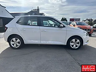 Used 2015 Skoda Fabia Se White - Interior and Exterior details 3